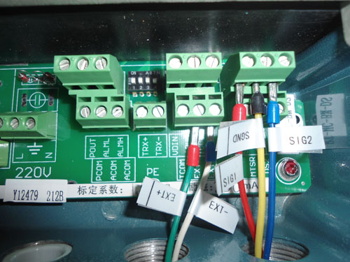 分體式電磁流量計接線(xiàn)圖